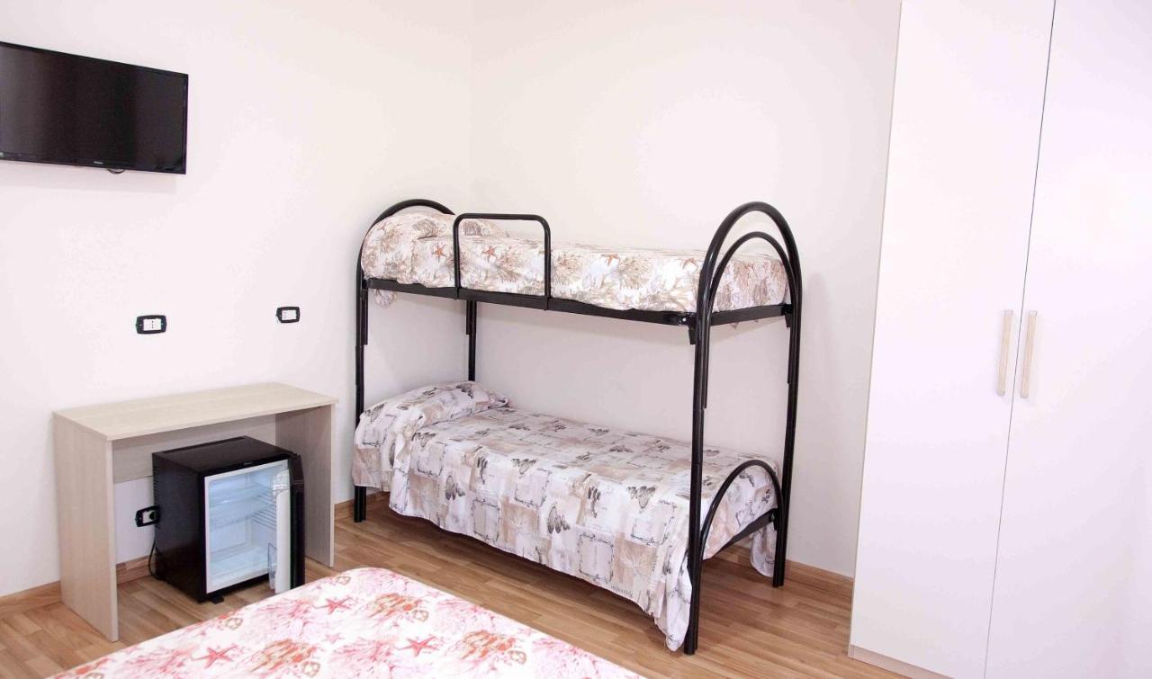 La Perla Rosa Bed & Breakfast Диаманте Екстериор снимка